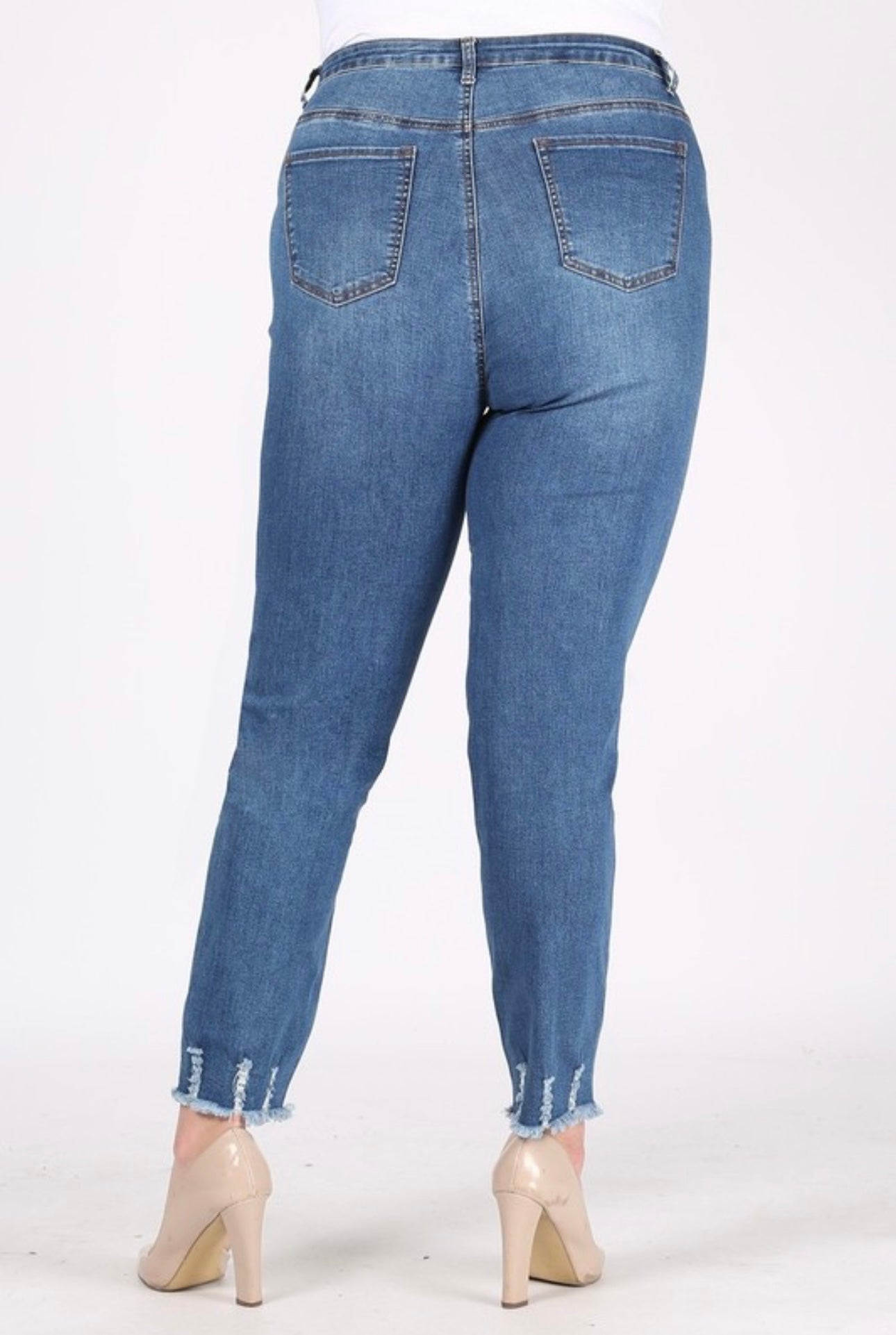 Plus Size Mid-rise denim jeans